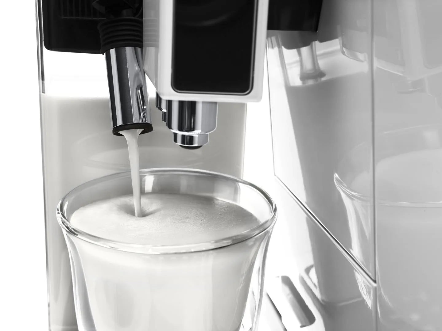 Latteholic DeLonghi Ecam45.760.W, Fully Automatic Coffee Machine